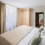 莲花温泉酒店 5*