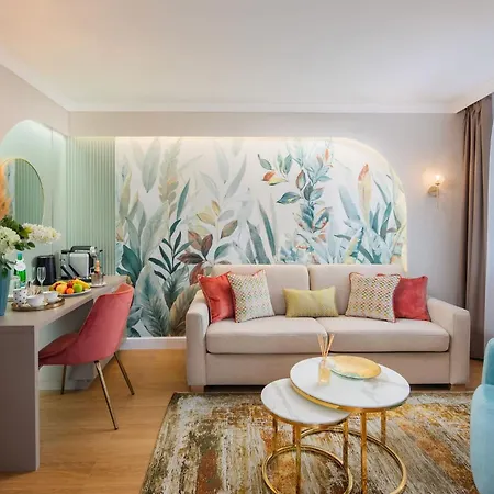 Lotus Therme &