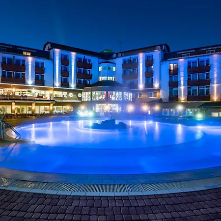 Lotus Therme Hotel&spa Hotel