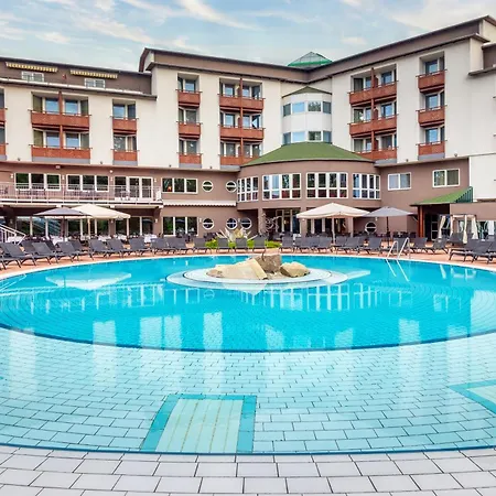 Hotell Lotus Therme & 5*