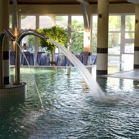 Lotus Therme & 5* Heviz