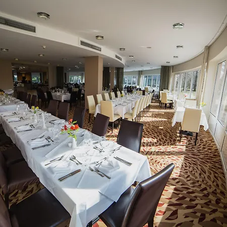 Hotel Lotus Therme & 5*