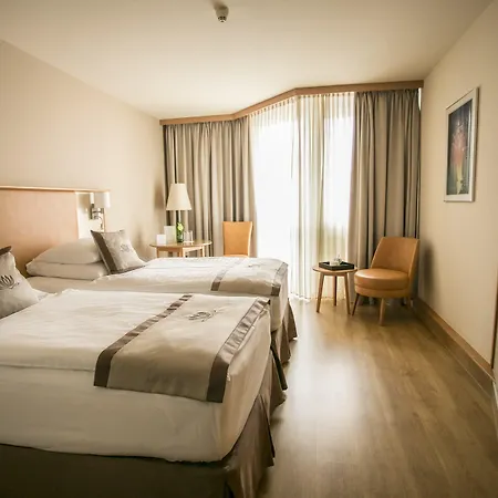Otel Lotus Therme &