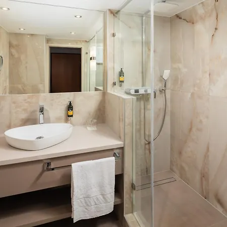 Lotus Therme & Otel