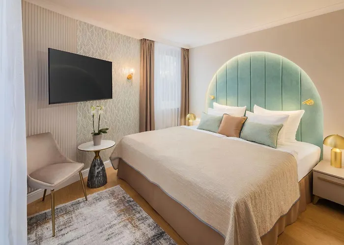 Lotus Therme & Hotell