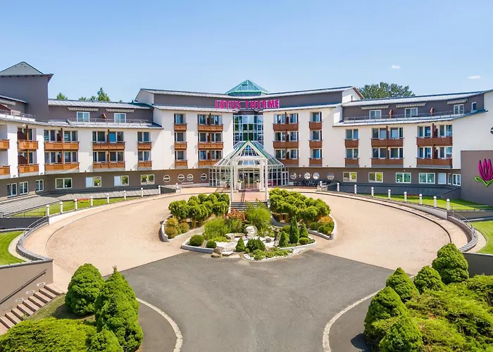 Lotus Therme & Hotel 5*