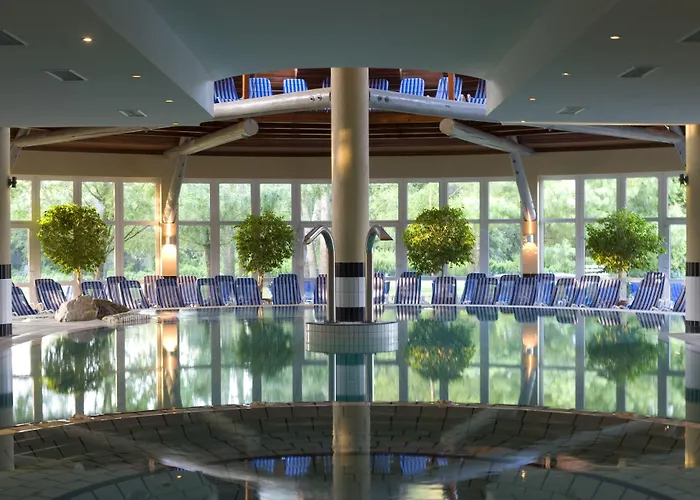 Lotus Therme & Hotell 5*