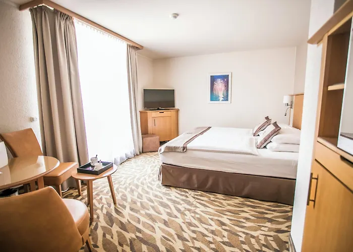 Lotus Therme & Hotell 5*